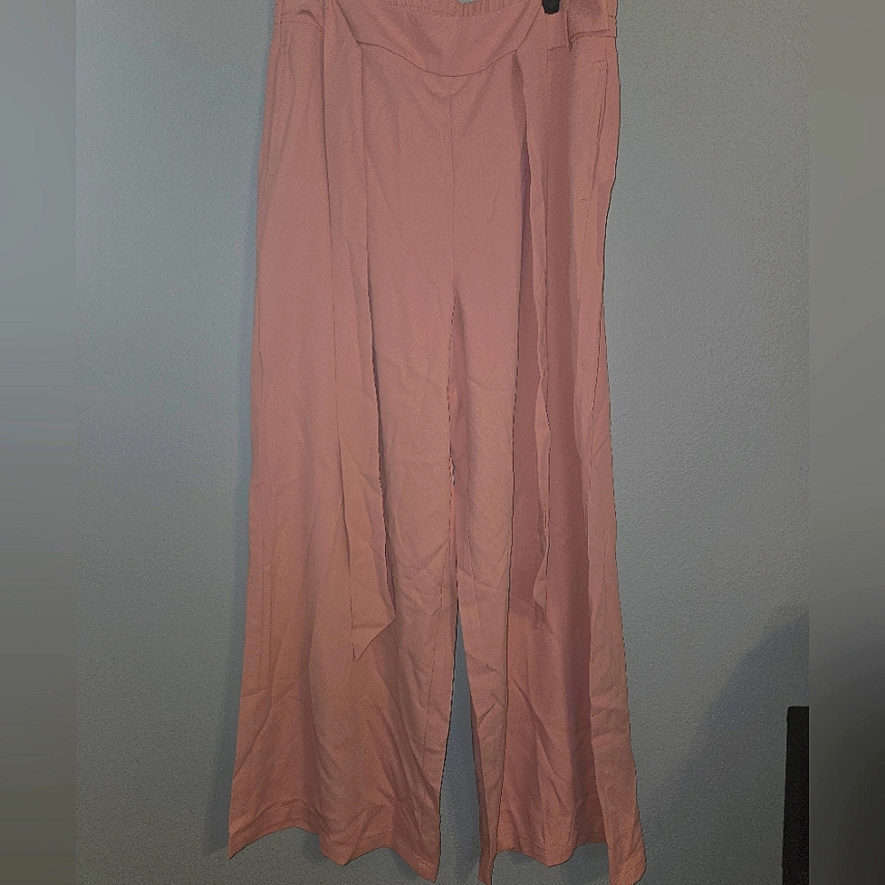 Halara Wide Legged Casual Pants